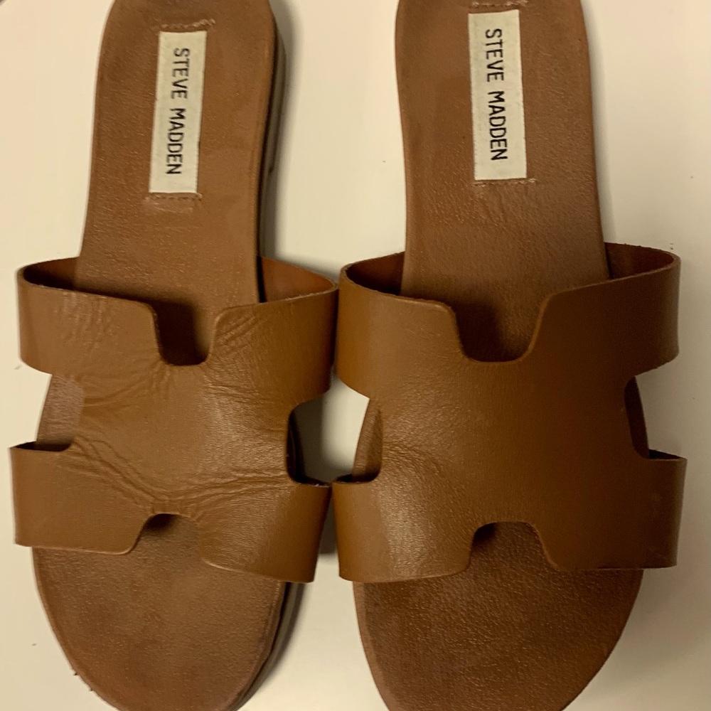 Steve Madden “Harriet” Sandals